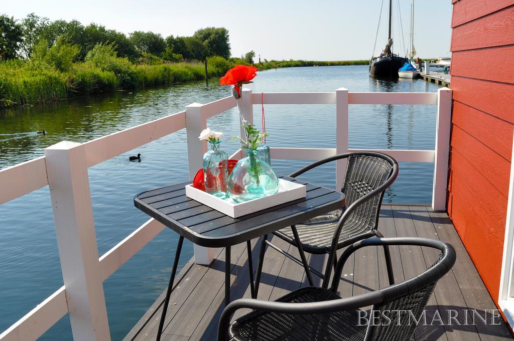 Bestmarine Waterchalets Flevo Marina Lelystad Habitación foto