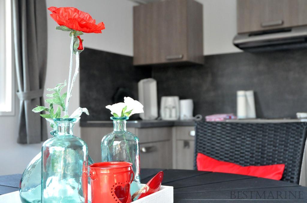 Bestmarine Waterchalets Flevo Marina Lelystad Habitación foto