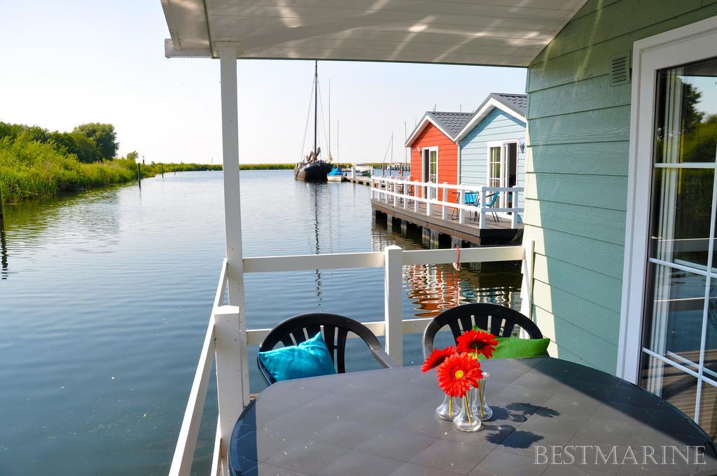 Bestmarine Waterchalets Flevo Marina Lelystad Habitación foto