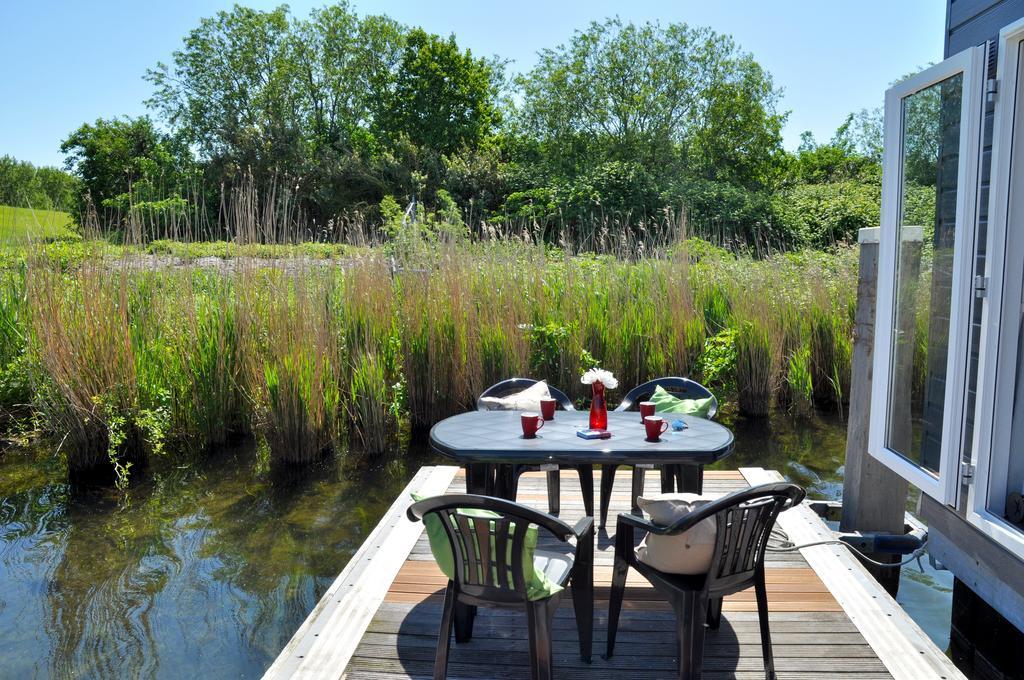Bestmarine Waterchalets Flevo Marina Lelystad Habitación foto